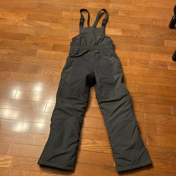 LANDS’ END KIDS SQUALL WATERPROOF INSULATED IRON KNEE SNOW BIBS-CADET GREY-16 - Picture 5 of 16